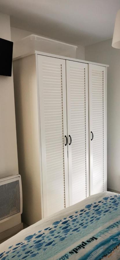 Bulle Marine Apartment Calais Bagian luar foto