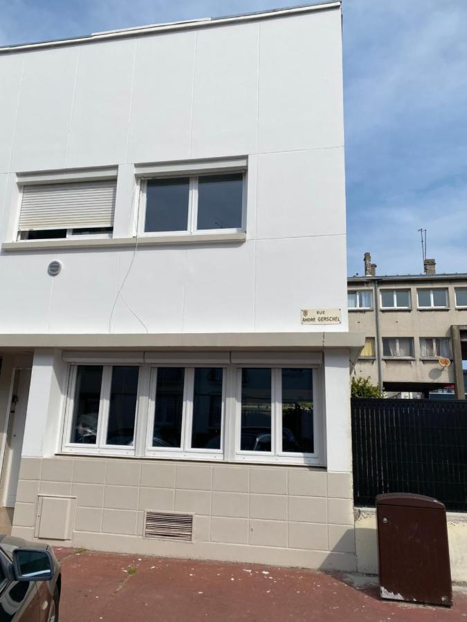 Bulle Marine Apartment Calais Bagian luar foto